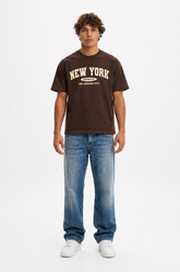 Urban New York Oversized Graphic T-Shirt – Black