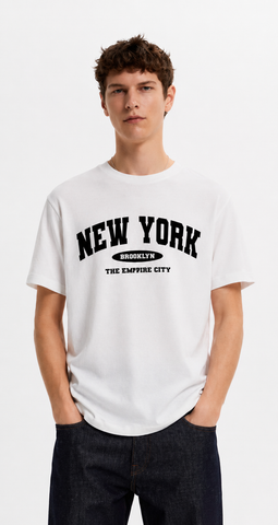 Urban New York Oversized Graphic T-Shirt – Black