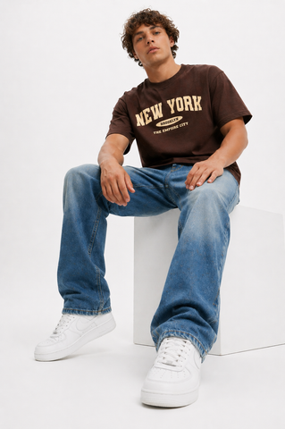 Urban New York Oversized Graphic T-Shirt – Black