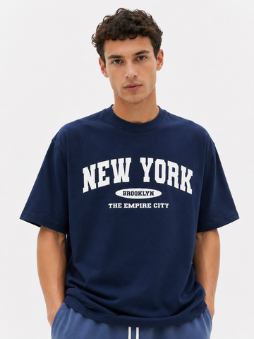 Urban New York Oversized Graphic T-Shirt – Black