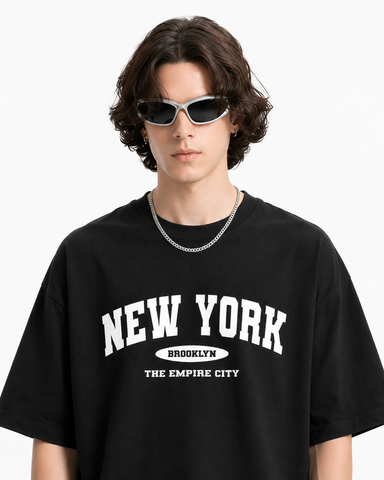 Urban New York Oversized Graphic T-Shirt – Black
