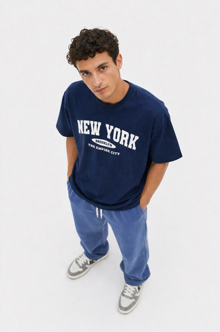 Urban New York Oversized Graphic T-Shirt – Black