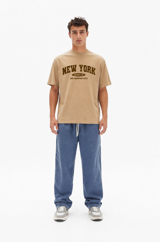 Urban New York Oversized Graphic T-Shirt – Black