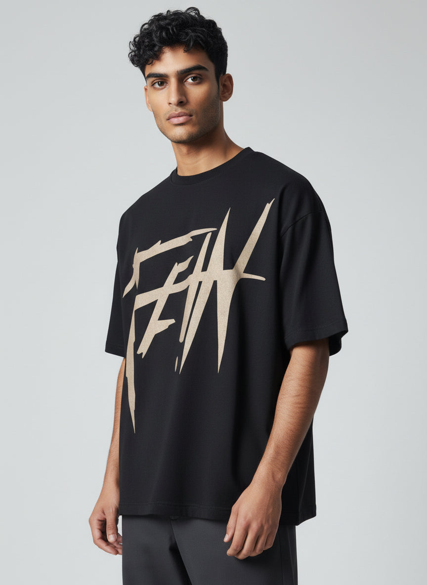 Utopia Statement Oversized T-Shirt – Black